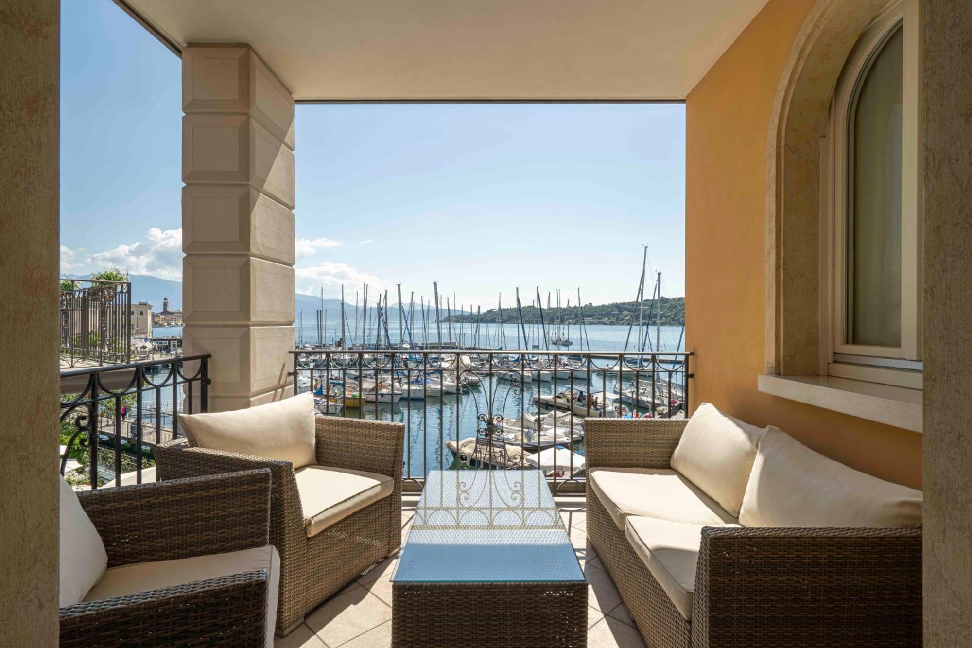 Bellerive Lifestyle Hotel Salò Екстериор снимка