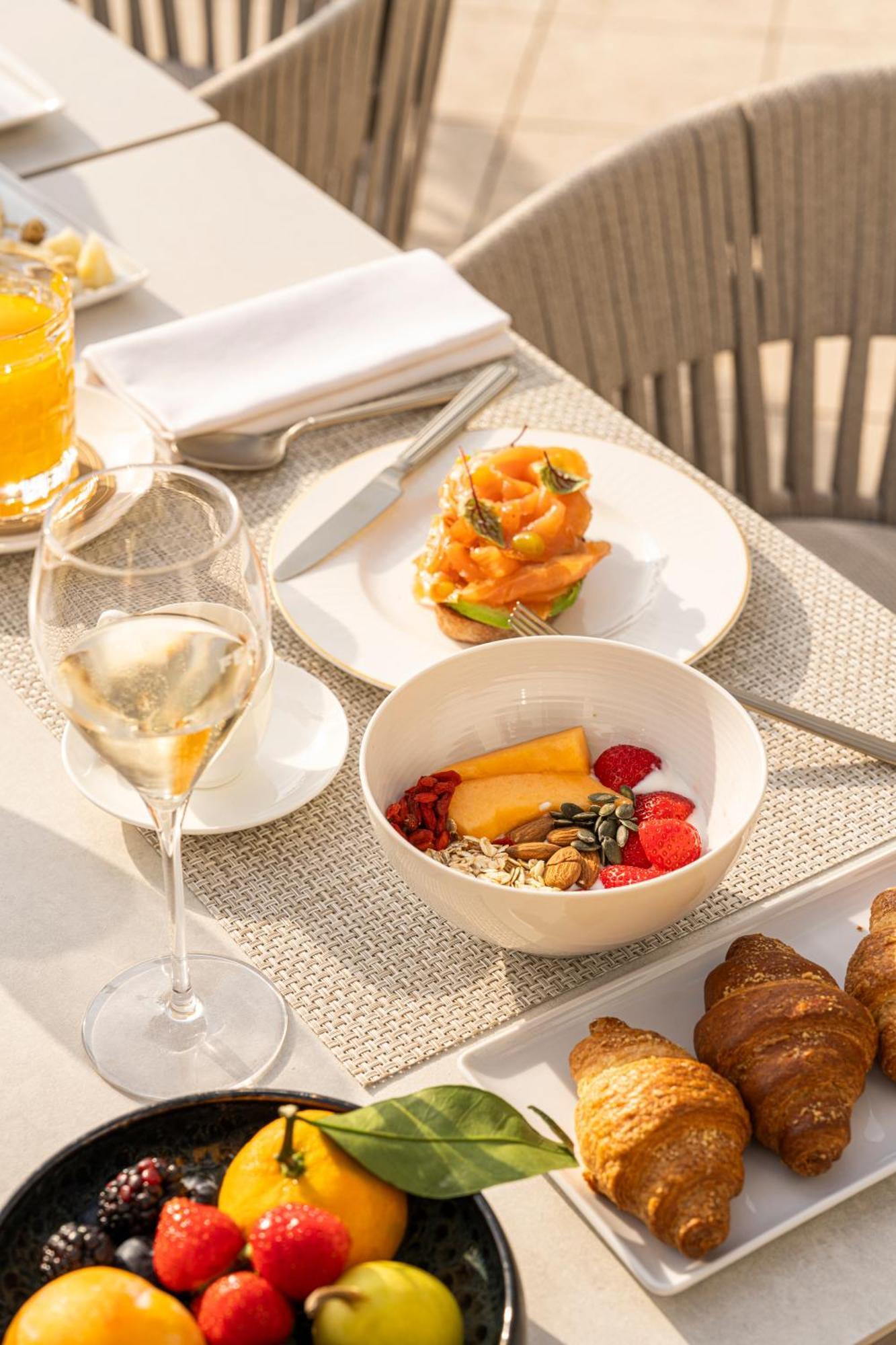 Bellerive Lifestyle Hotel Salò Екстериор снимка
