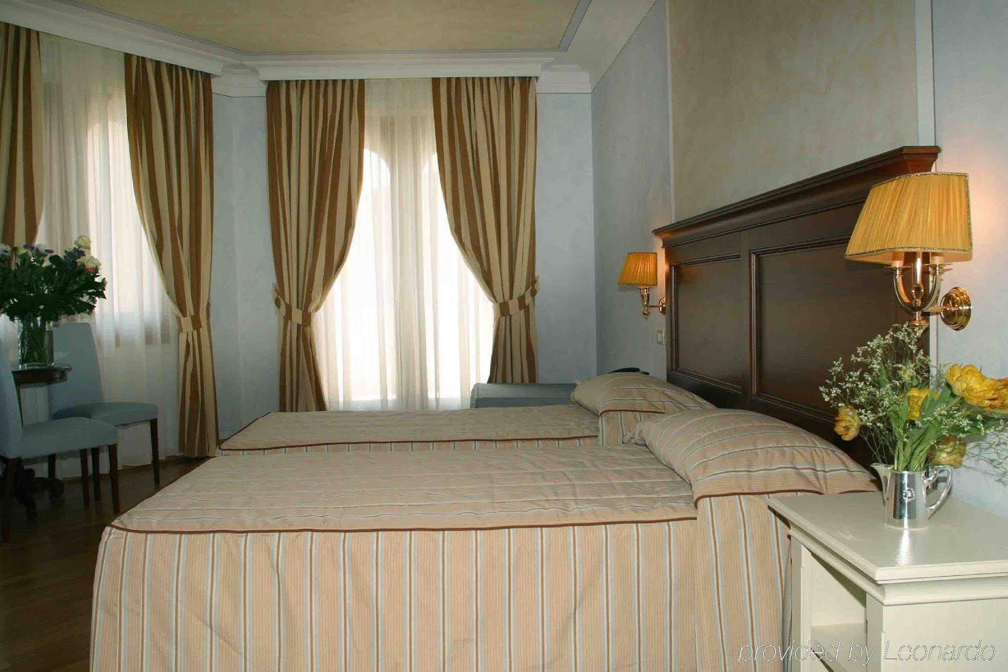 Bellerive Lifestyle Hotel Salò Стая снимка